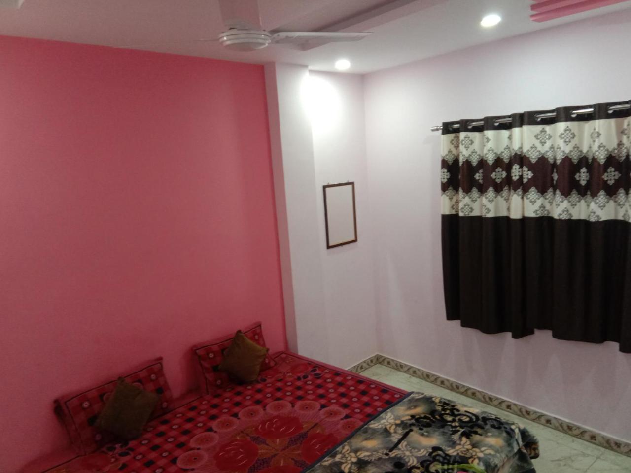Shanti Guest House Ujjain Zewnętrze zdjęcie